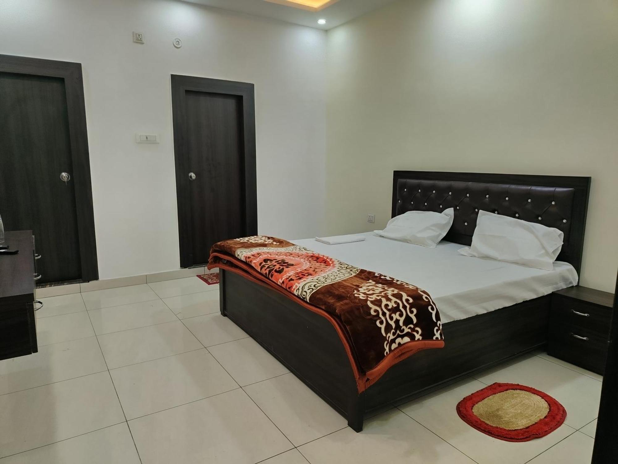 Hotel Dev International Khalilabad Экстерьер фото